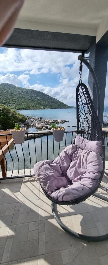Private Villa By The Sea Žuljana Екстериор снимка