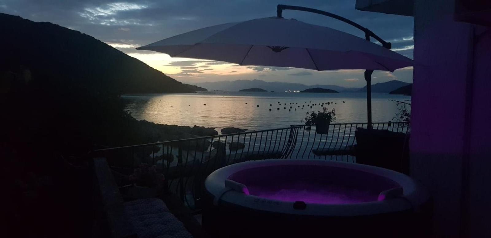 Private Villa By The Sea Žuljana Стая снимка
